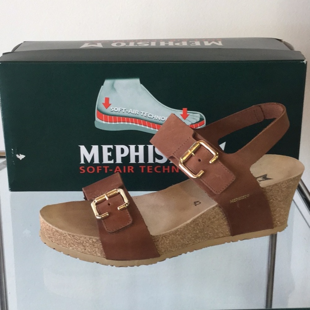 Mephisto wedge heel